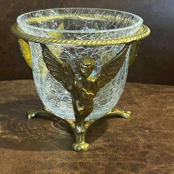 Vintage 3 Leg Brass Cherubs Cupid Pedestal Stand With Crackle Glass Bowl - Picture 2 of 16